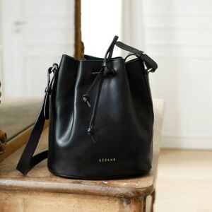 ❌❌SOLD!! Sezane Farrow Smooth Leather Black Heritage Bucket Bag